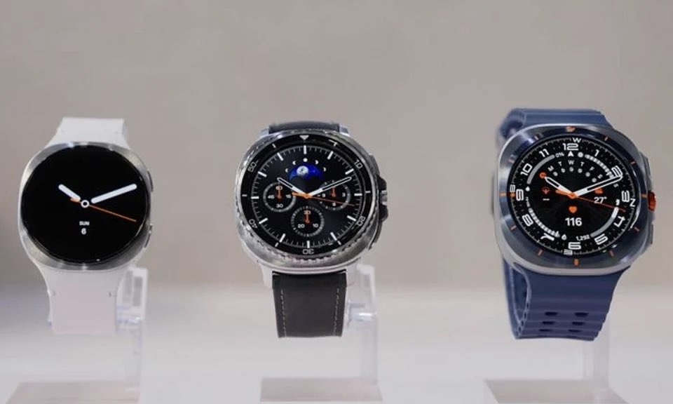 Which is the Best Smartwatches of 2026: Galaxy Watch 8 vs OnePlus Watch 4 vs Pixel Watch 4 vs Huawei Watch Fit 4 Pro